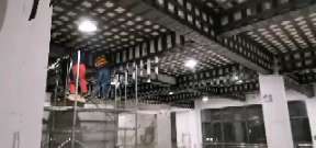 滁州一商场梁，楼板碳纤维加固施工
